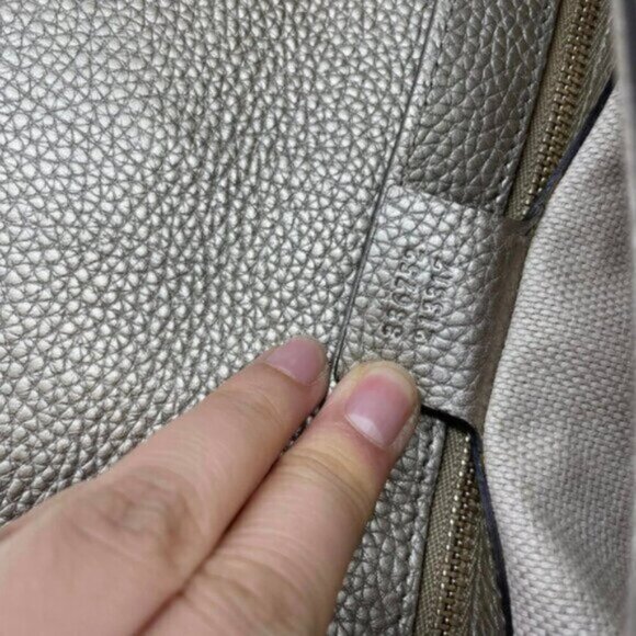 Gucci Soho Gold Metallic Shoulder Bag 468-082625 - Picture 15 of 16